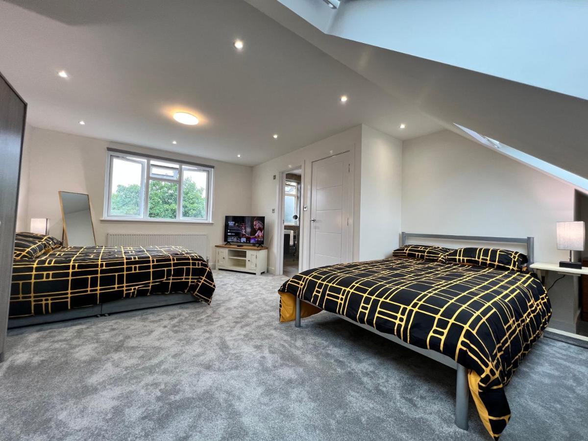 Вілла Wembley Stadium 5 Star Brand New Luxury Sleeps 14 With Parking Лондон Екстер'єр фото